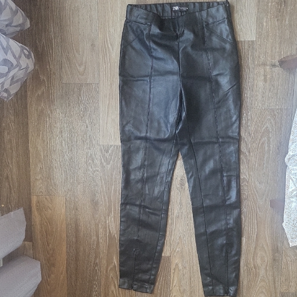 Zara Women's Black Jeggings